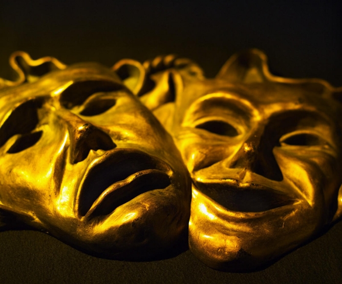 Staple protektor pasta The Origins of the Comedy and Tragedy Masks of Theatre — OnStage Blog