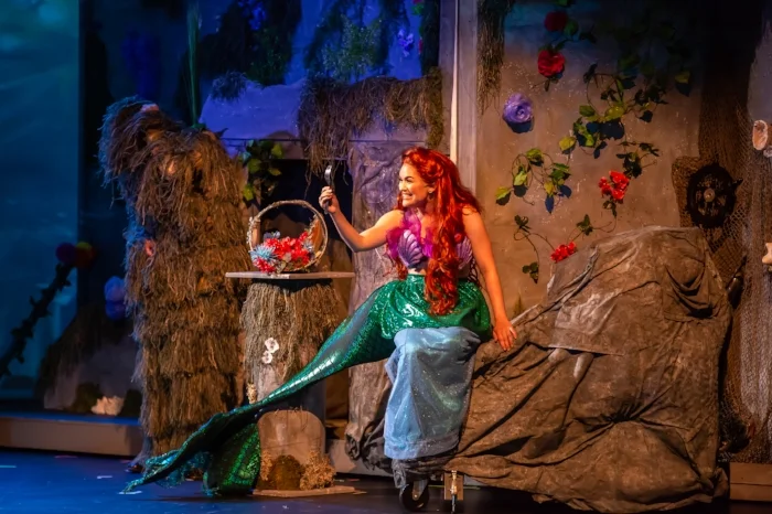 alanalee-capitol-theatre-little-mermaid (62).jpg