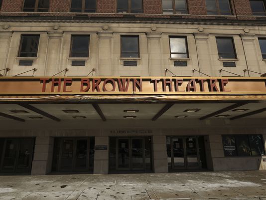 (Photo: Alton Strupp/Louisville Courier )
