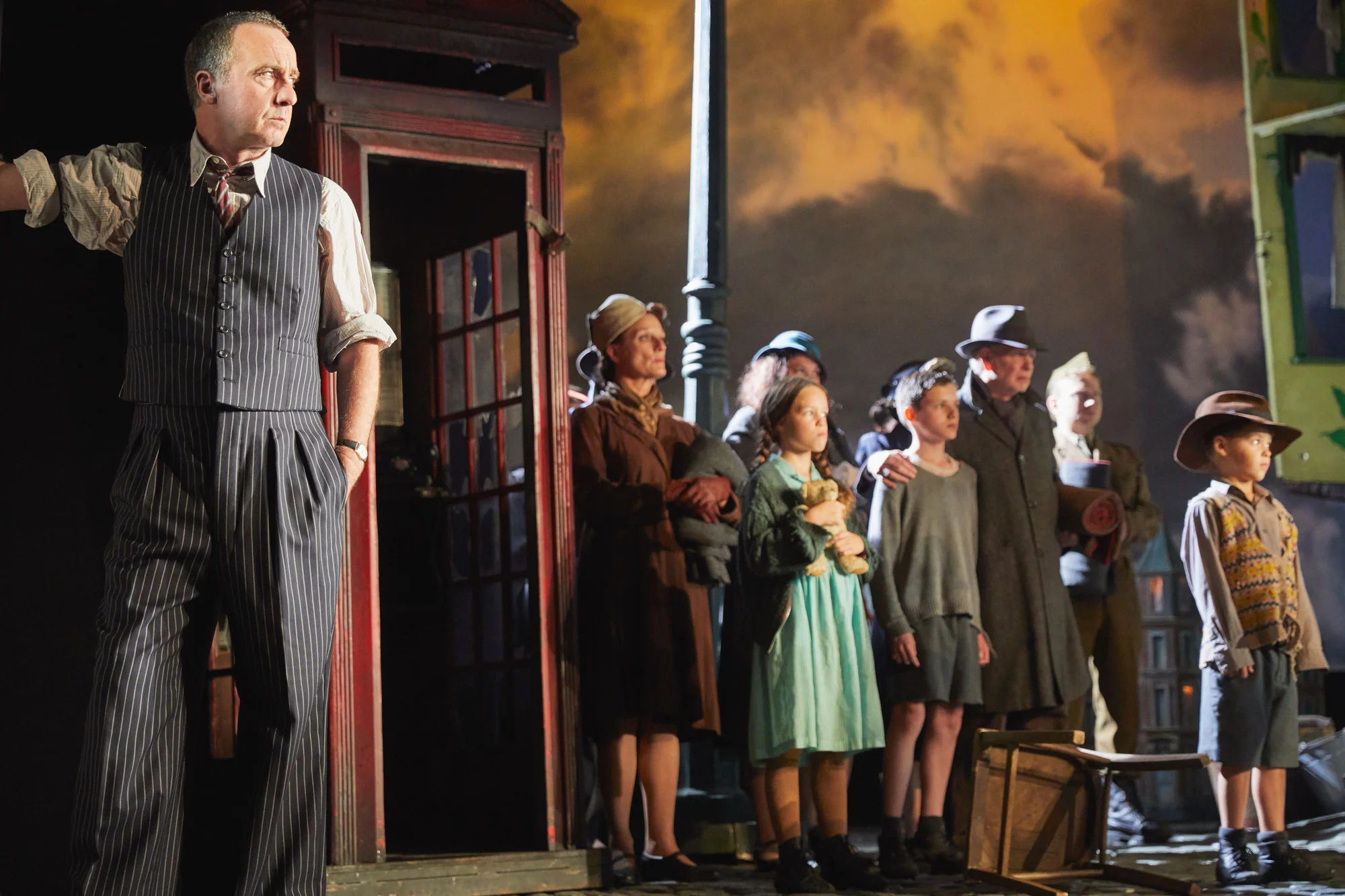 Review: "An Inspector Calls" at The Wallis