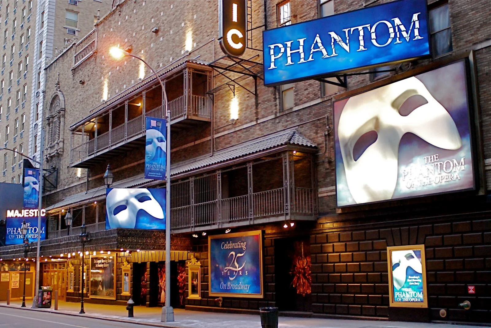 Why You Should Boycott "Phantom of the Opera"