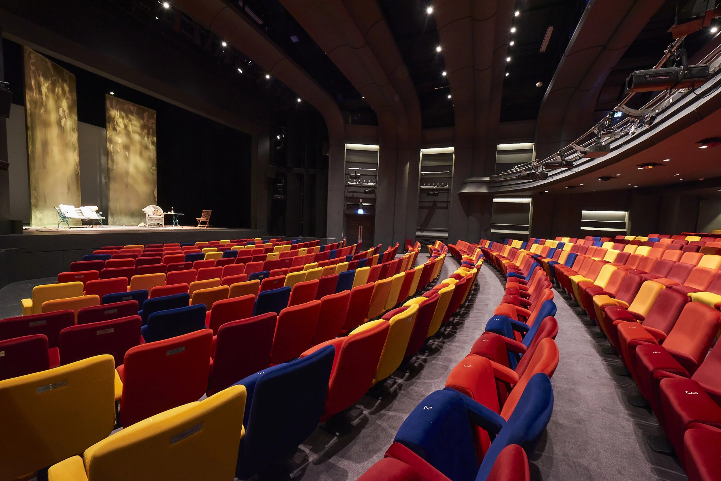 UK Theatres commit to only cast trans actors in trans roles