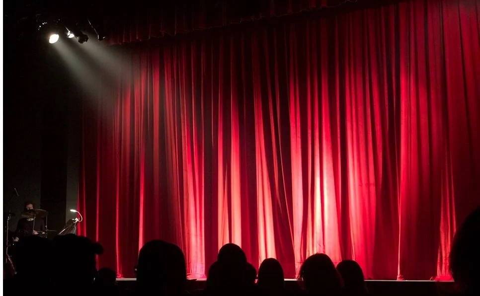 A Community Theatre Used AI on Its Cast. That Should Alarm Everyone.