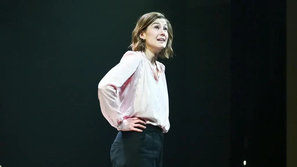 What Rosamund Pike Should Have Said to the Audience Member Texting During Her Show