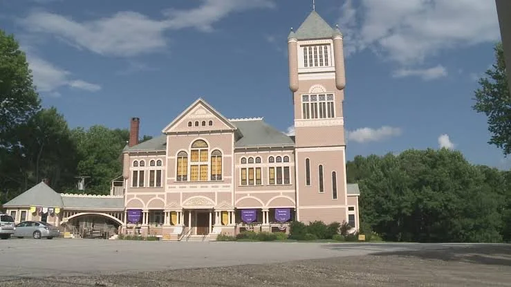 Maine Theater Patrons Still Waiting for Refunds After Canceled Summer Season