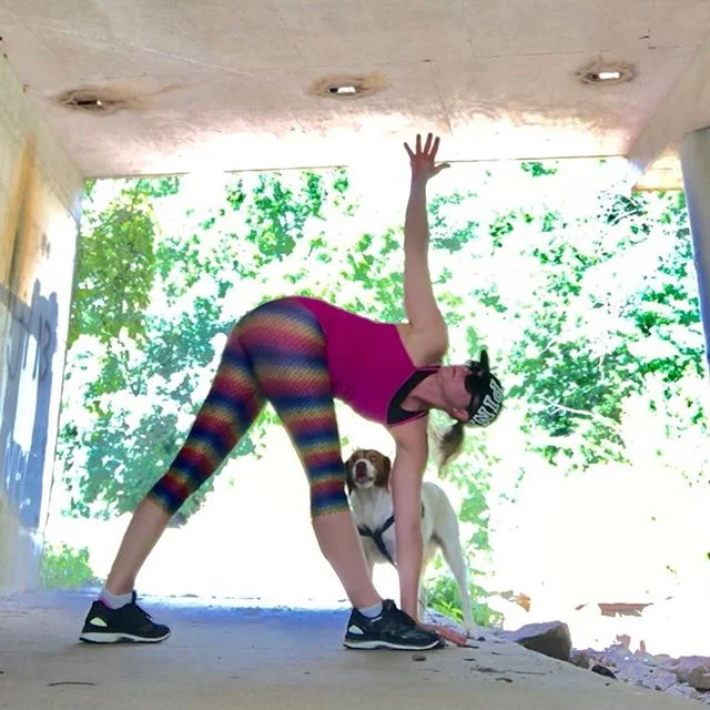 Our spot 🐶 perfect place along the #ozarkgreenways trail to catch some shade 😎 and do a little #yogaonthetrail #417yoga