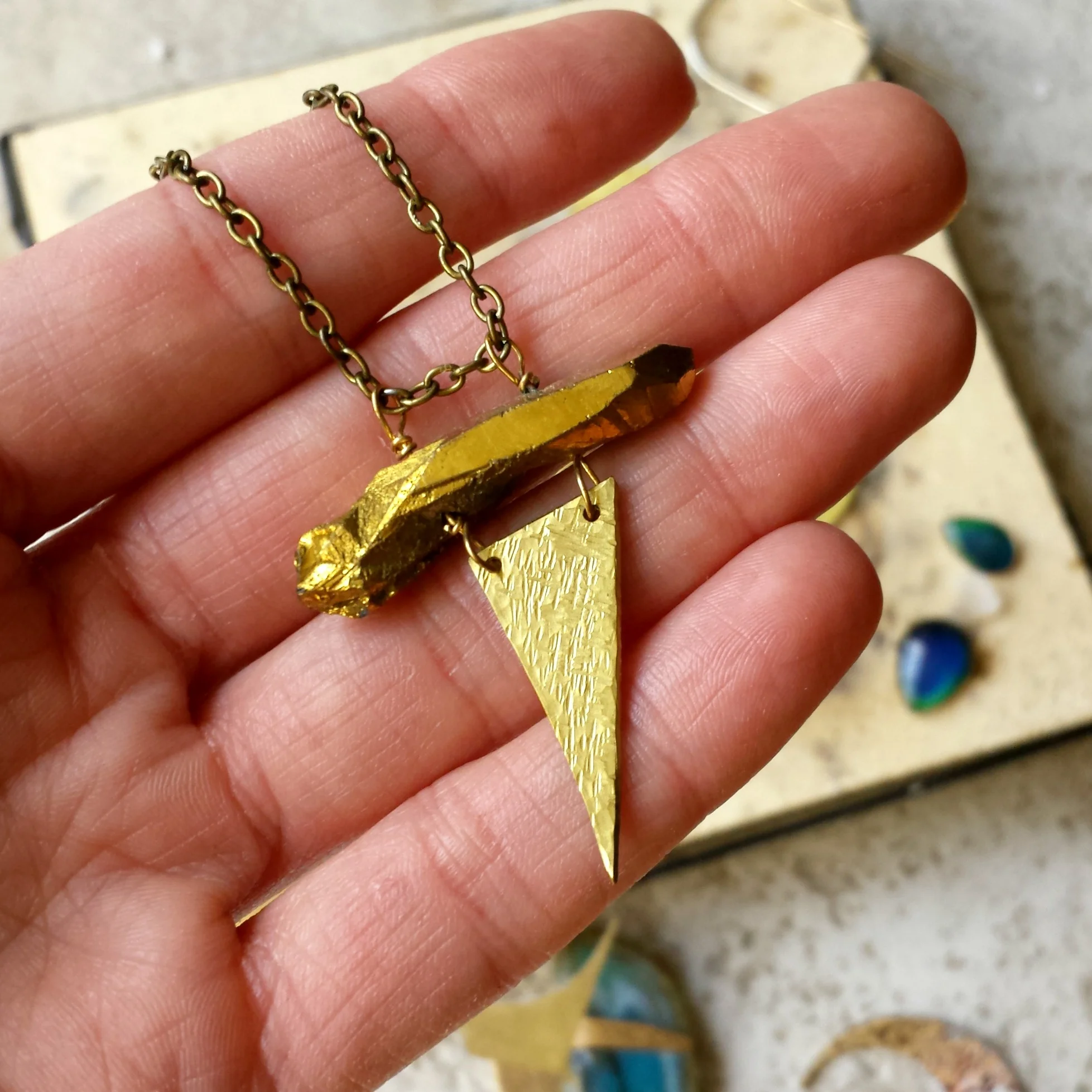 crystal-quartz-pendulum-necklace