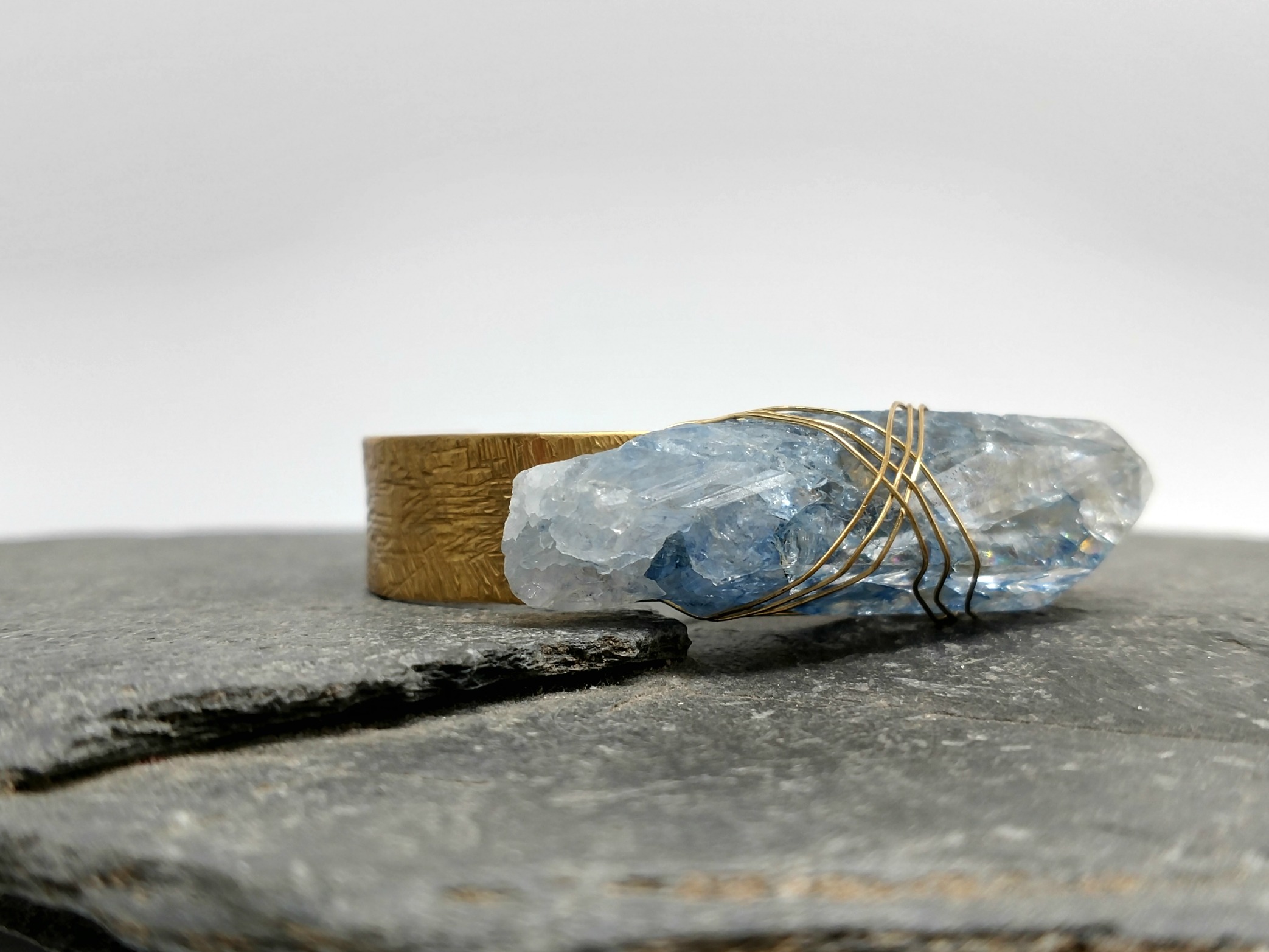 chunky raw quartz bracelet