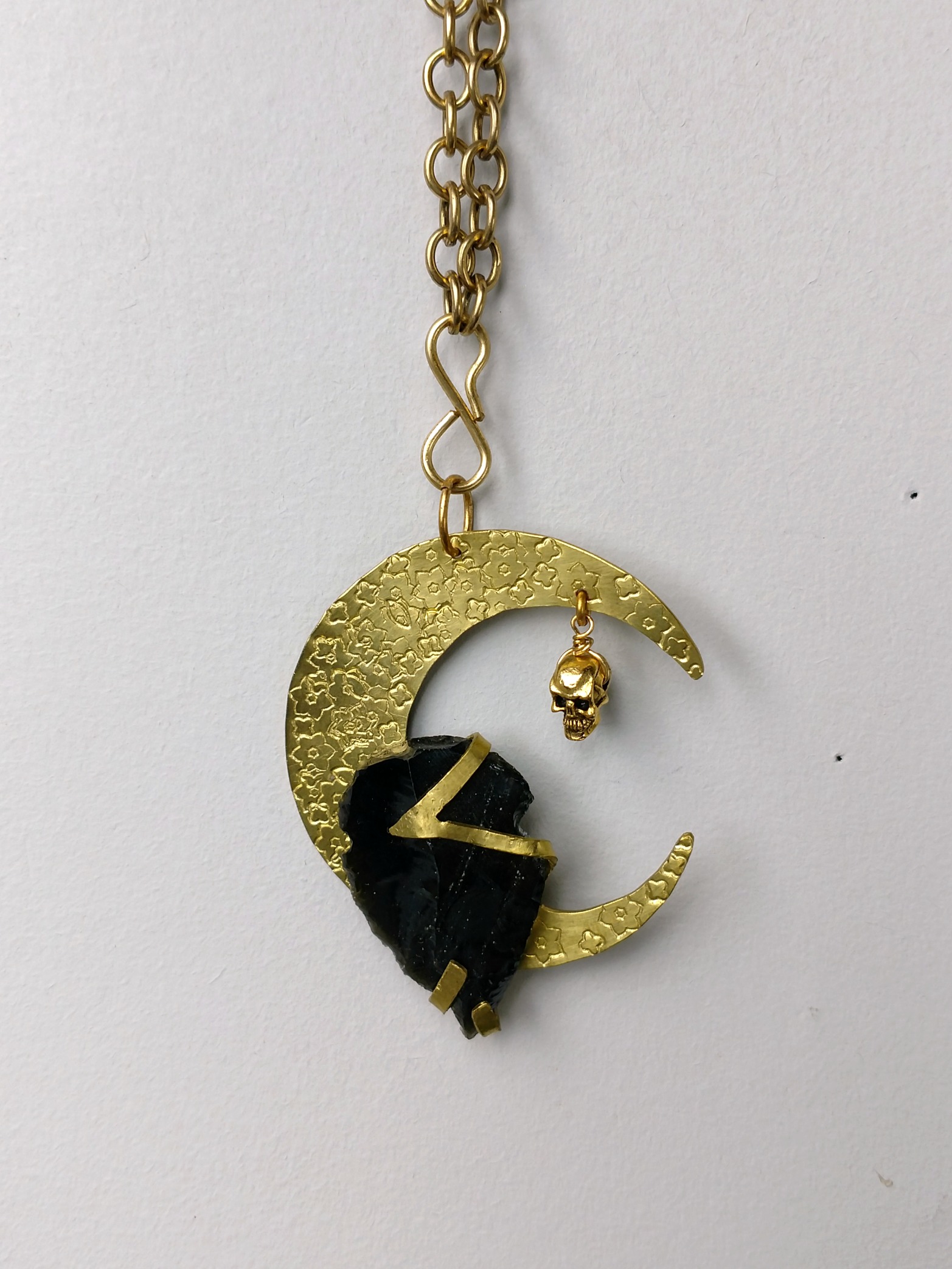obsidian arrowhead moon necklace