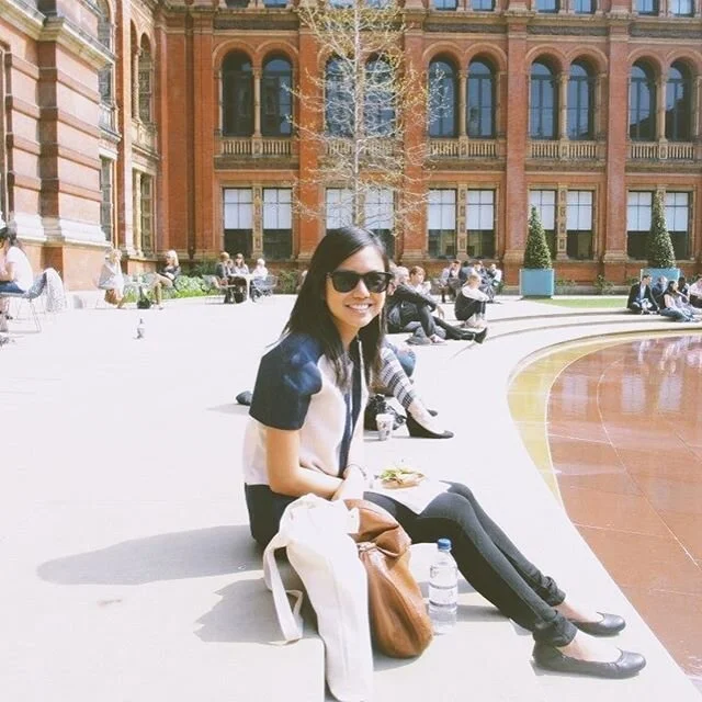 When I am buried in family errands and holiday to-do lists and sleepless nights 🧟&zwj;♀️, I like to look at past photos to remind myself that once upon a time, I was in a whole other world just doing things for me me me! And that I slept really real