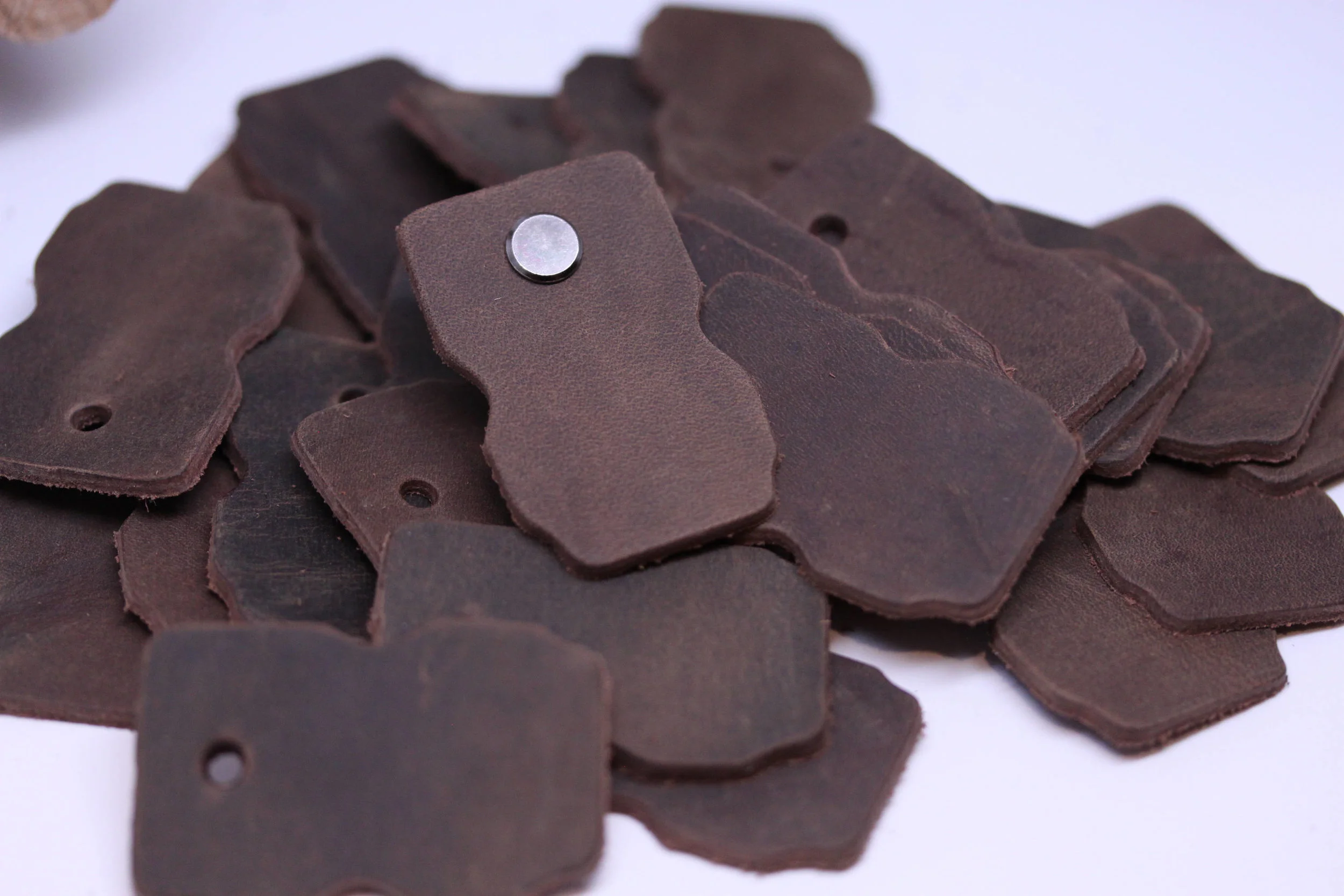 Leather, pull, hardware, bin, handle, cabinet, drawer, knob, handles, handmade, dresser, Ikea, hack, diy, kitchen, usa, black, dark, brown, light, distressed, color, finger