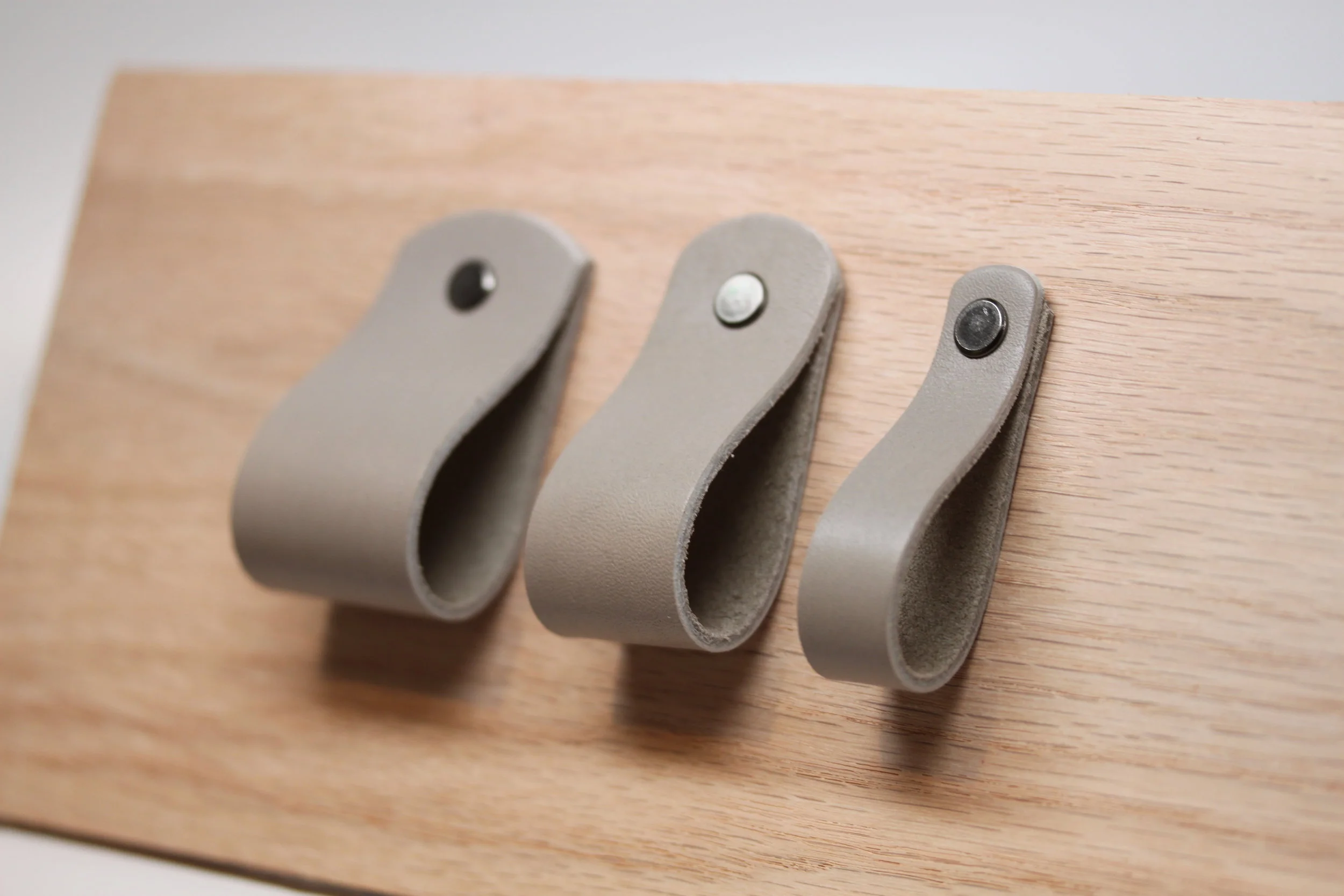 Leather, pull, hardware, bin, handle, cabinet, drawer, knob, handles, handmade, dresser, Ikea, hack, diy, kitchen, usa, black, dark, brown, light, distressed, color, finger