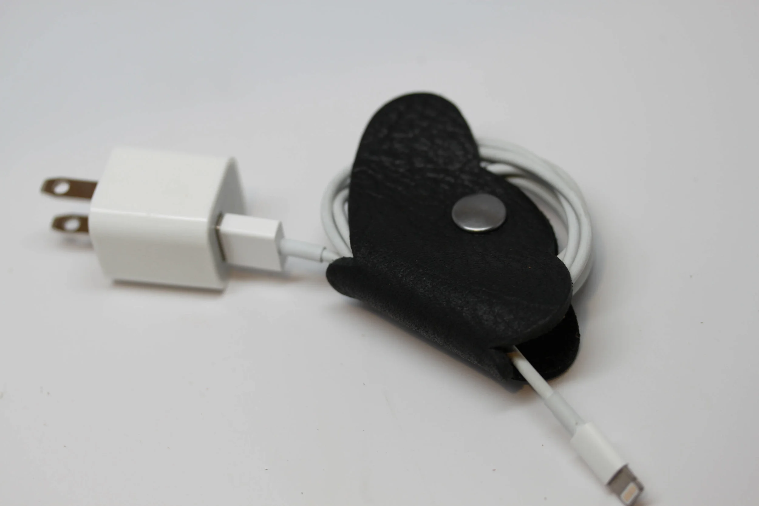 Leather, butterfly, earbud, cord, keeper, organizer, holder