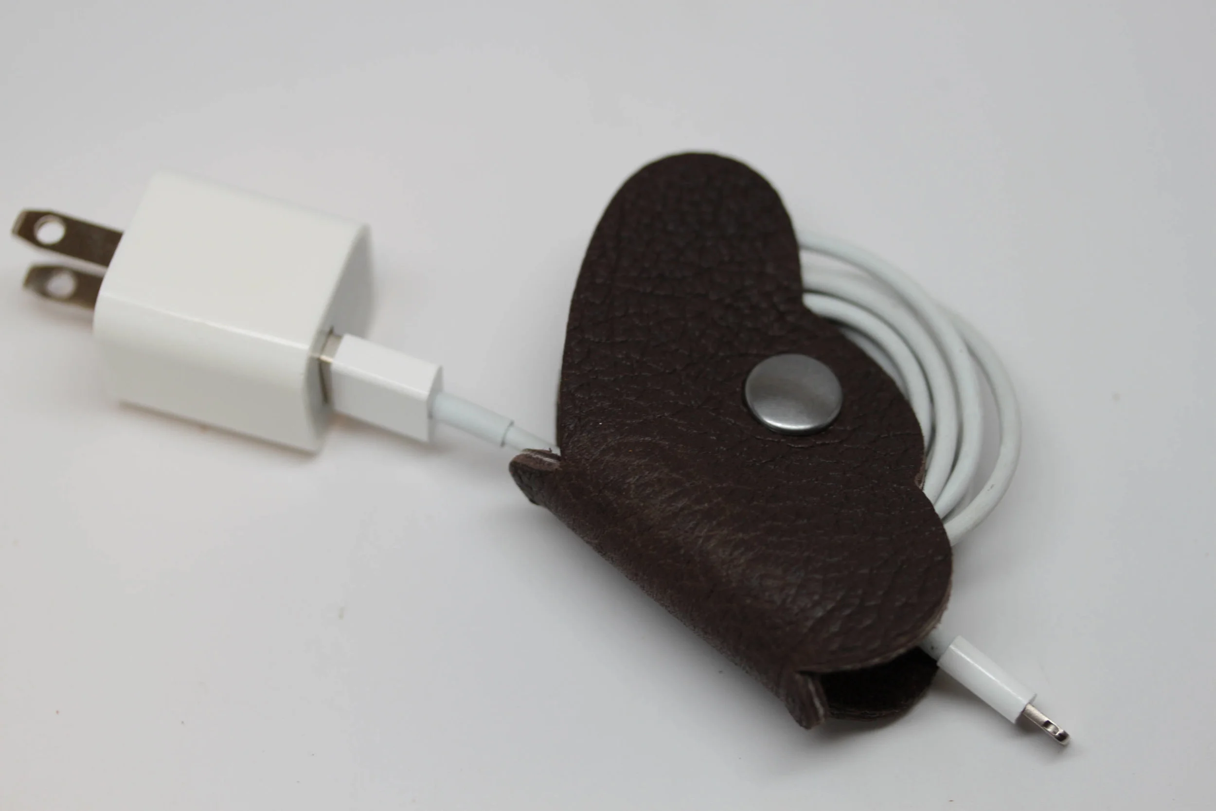 Leather, butterfly, earbud, cord, keeper, organizer, holder
