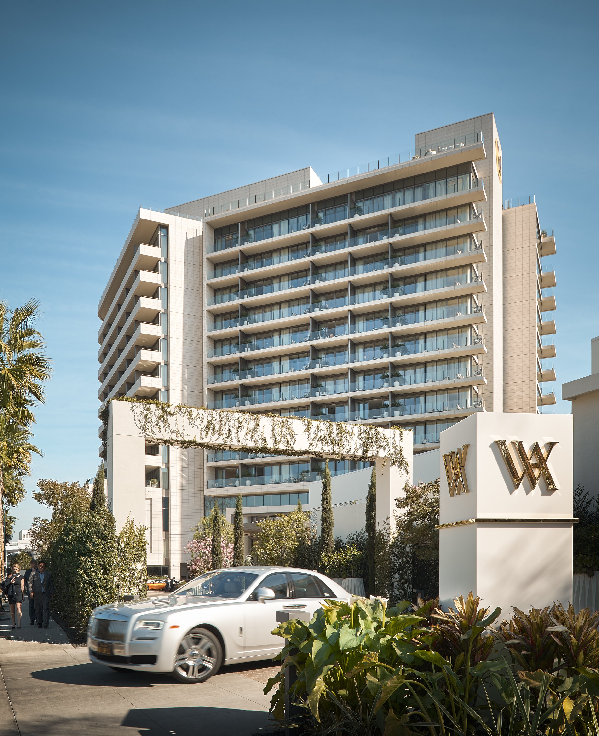 Waldorf Astoria, Beverly Hills