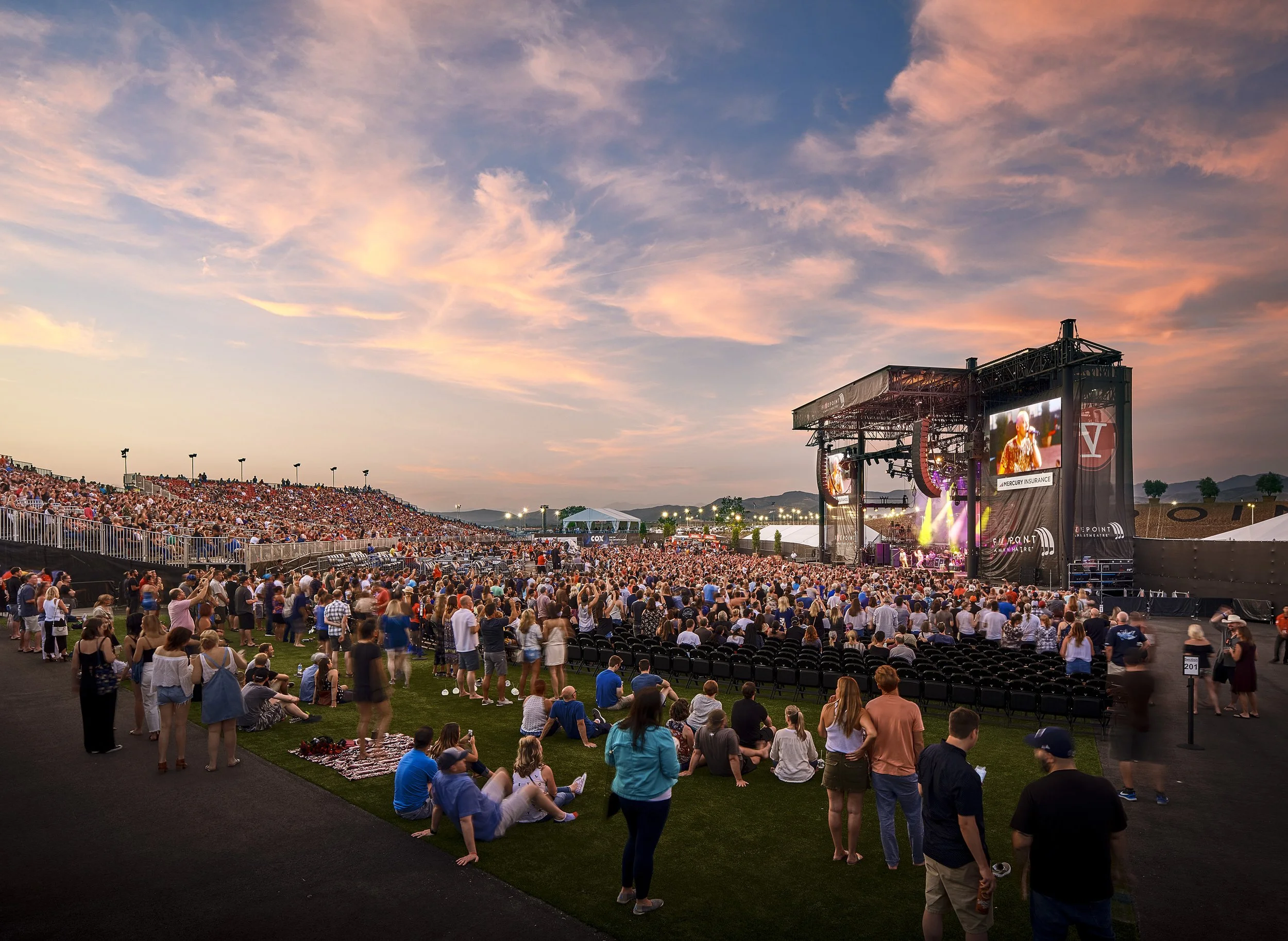 FivePoint Ampitheater, Costa Mesa