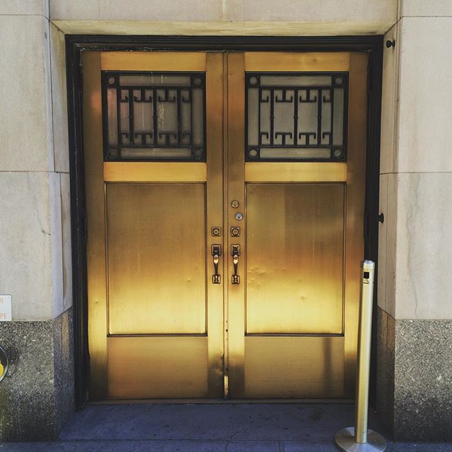 #doorsofnewyork #doubledoors #gold #inspiration #design #architecture #mindhatch #mindhatchcreative #NYC