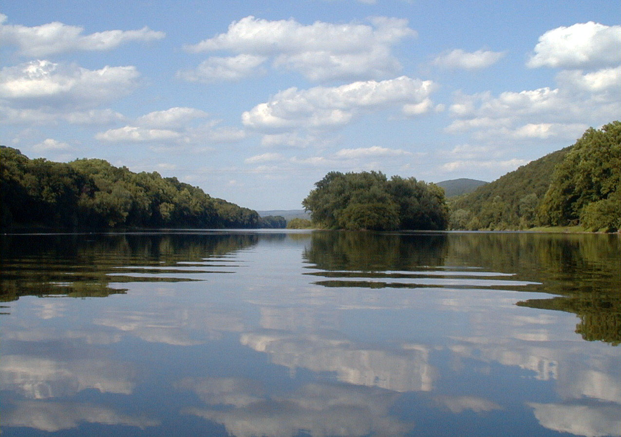 Delaware River ( Photo by Mwanner )