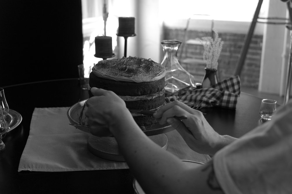  Setting the cake 