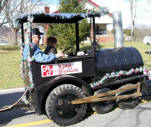 Holiday Locomotive