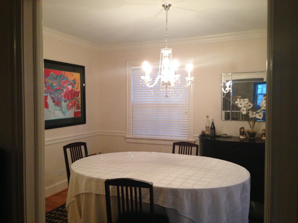 dining room.jpg