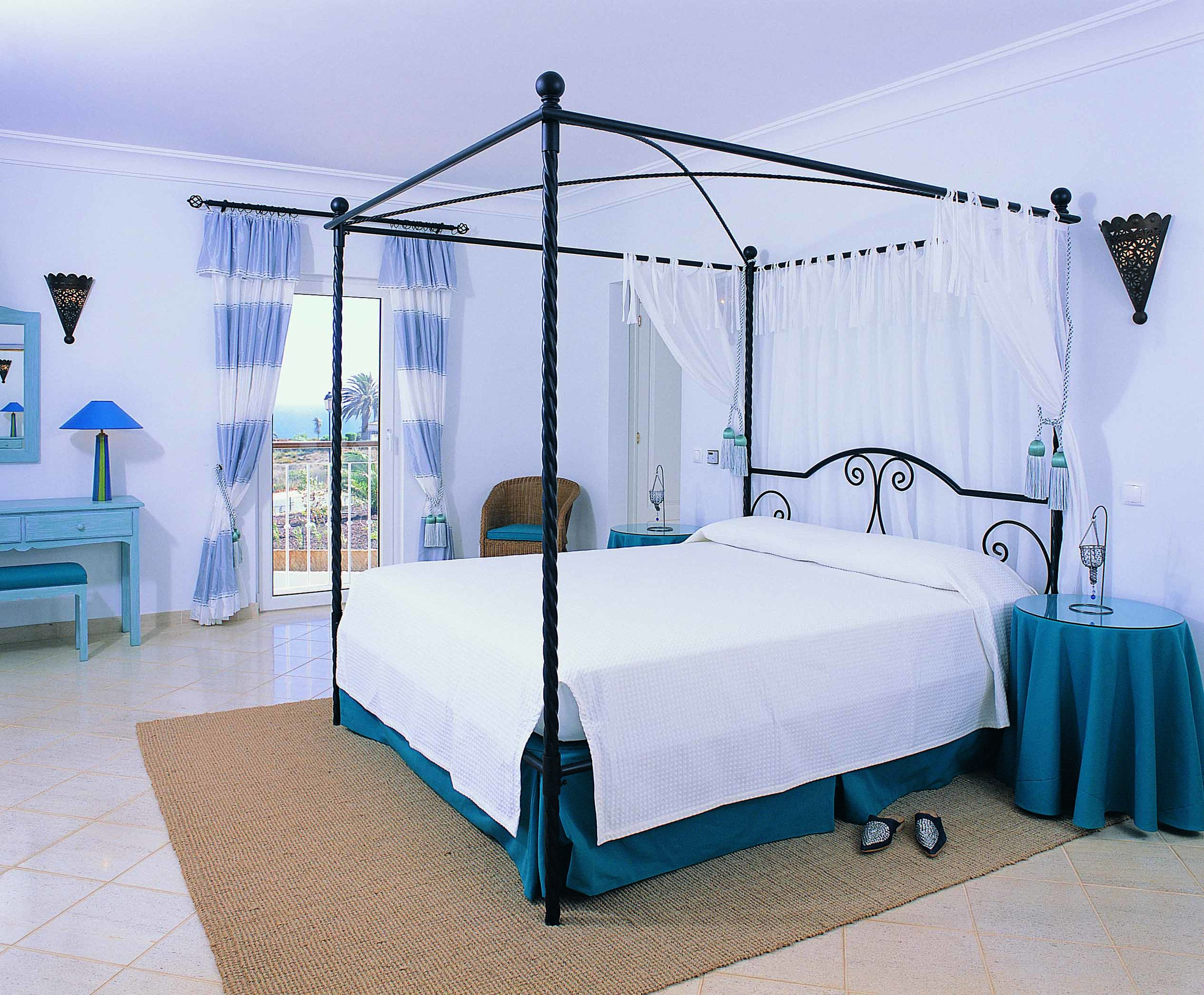 RdL690 V83 Marrocco Bedroom SW.jpg