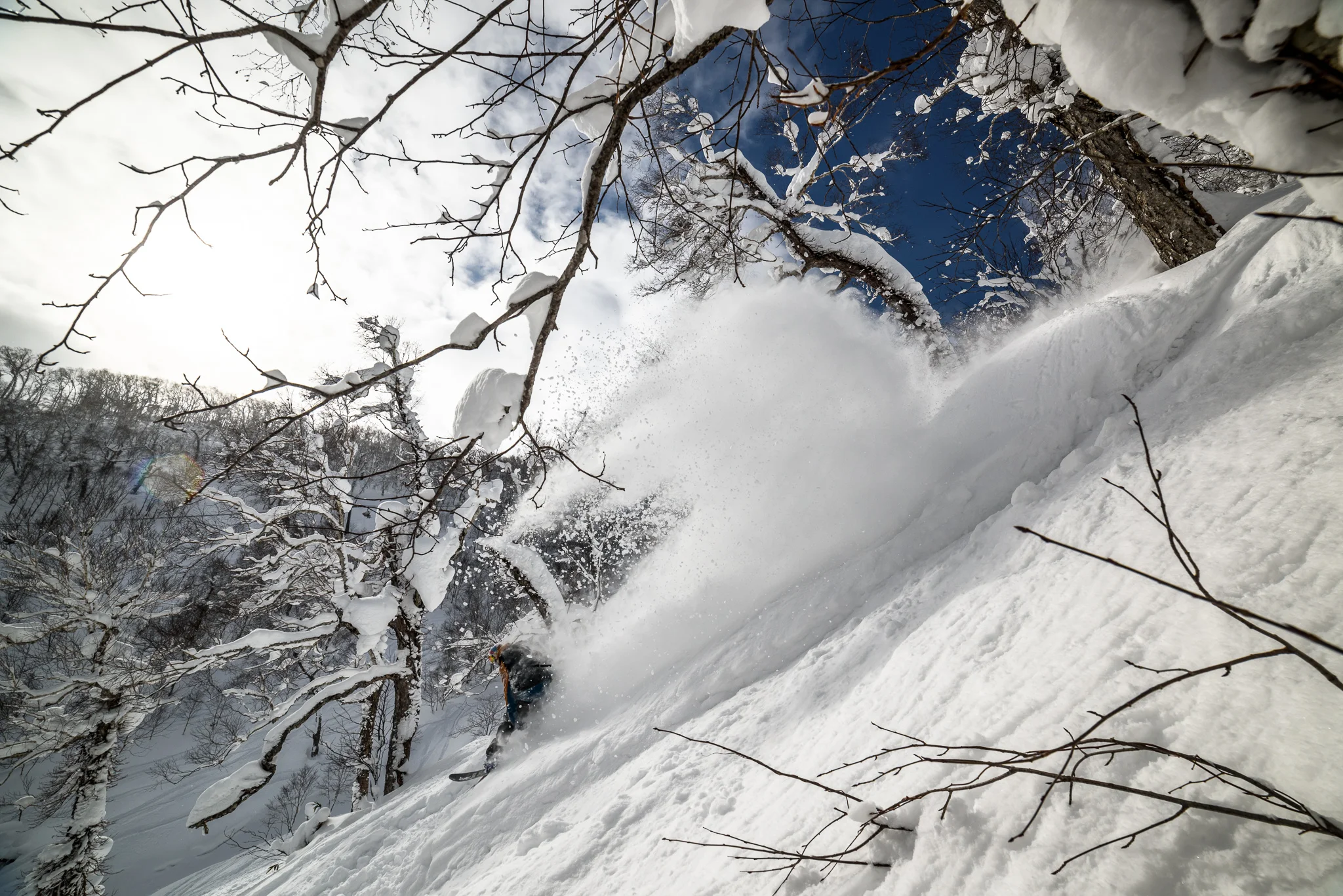 Strain_SnowLocalsRusutsu_070.jpg