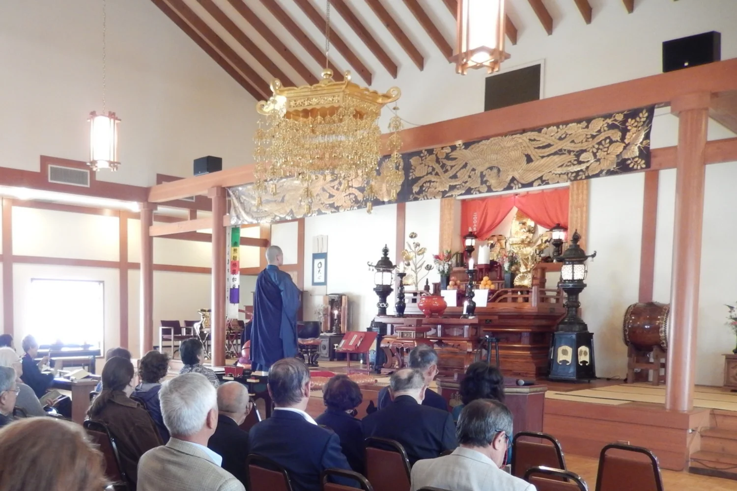 Regular Monthly Service with Dharma talk.