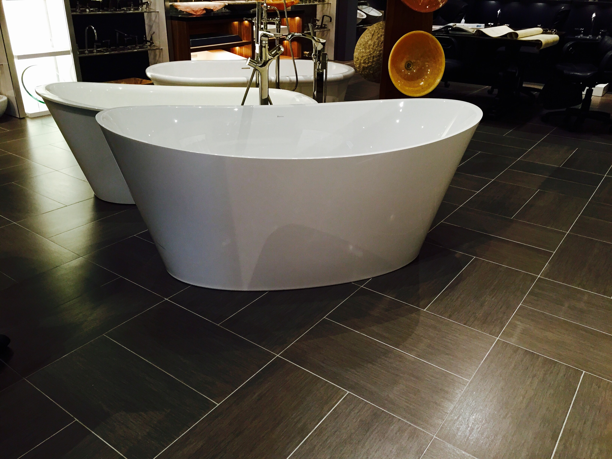 This beauty is simple, modern, comfortable and of course outside the budget.