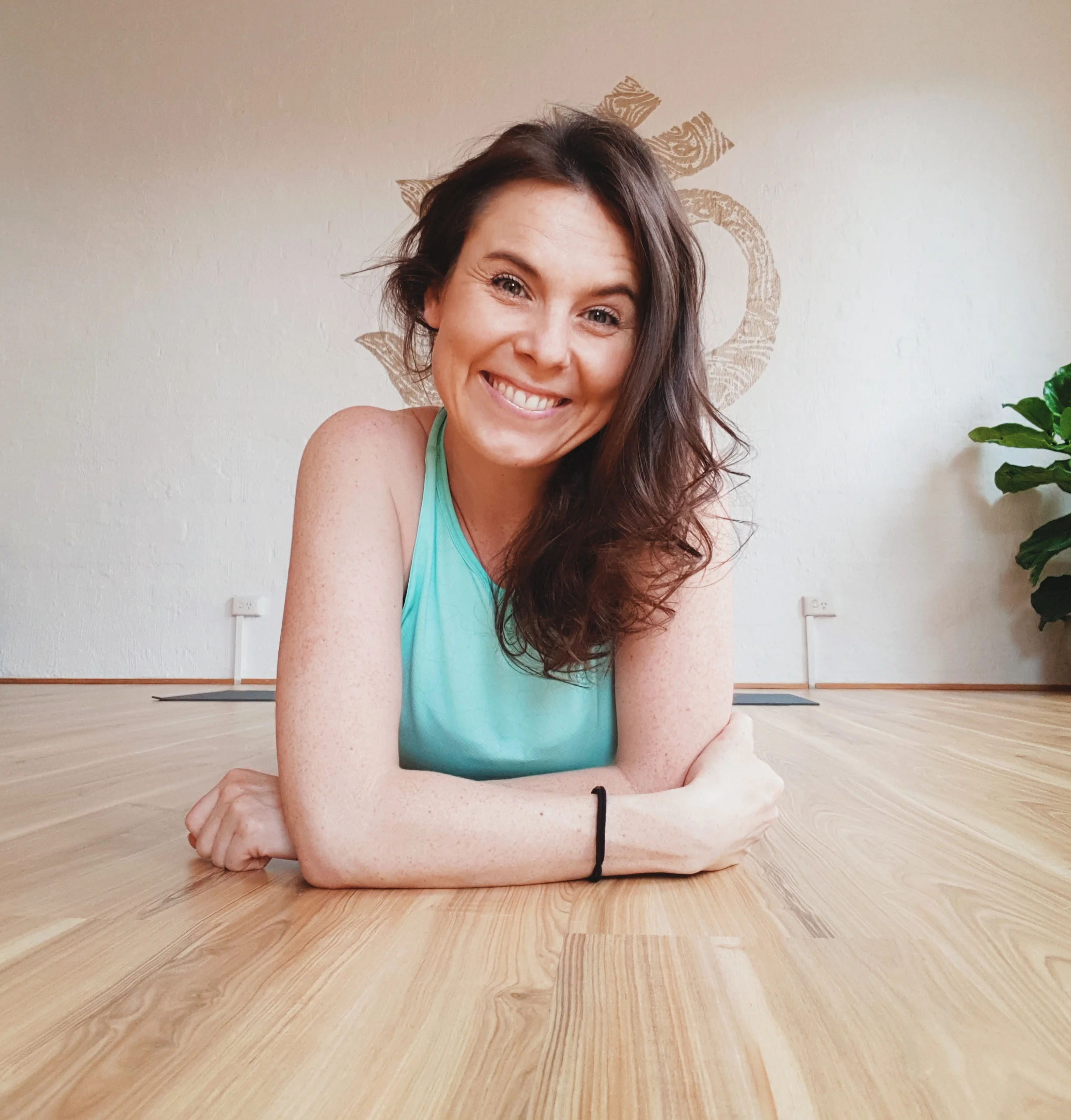 Jessica Dewar Yoga_Blog Post_Stay Positive.jpg