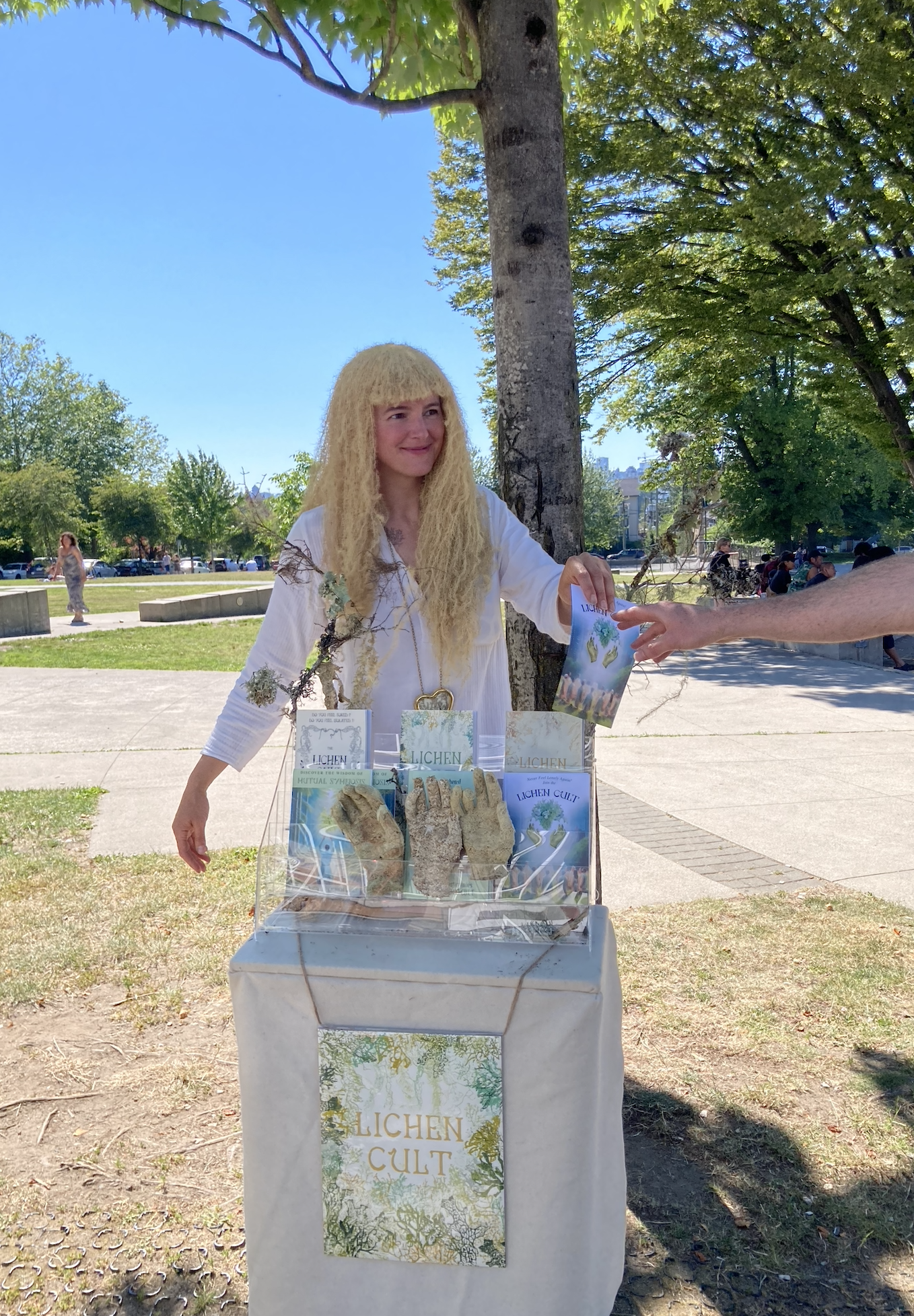Lichen cult performance art natasha lavdovsky.png