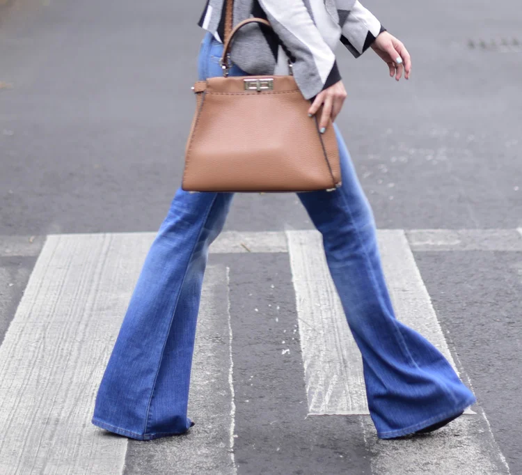 Flare Jeans