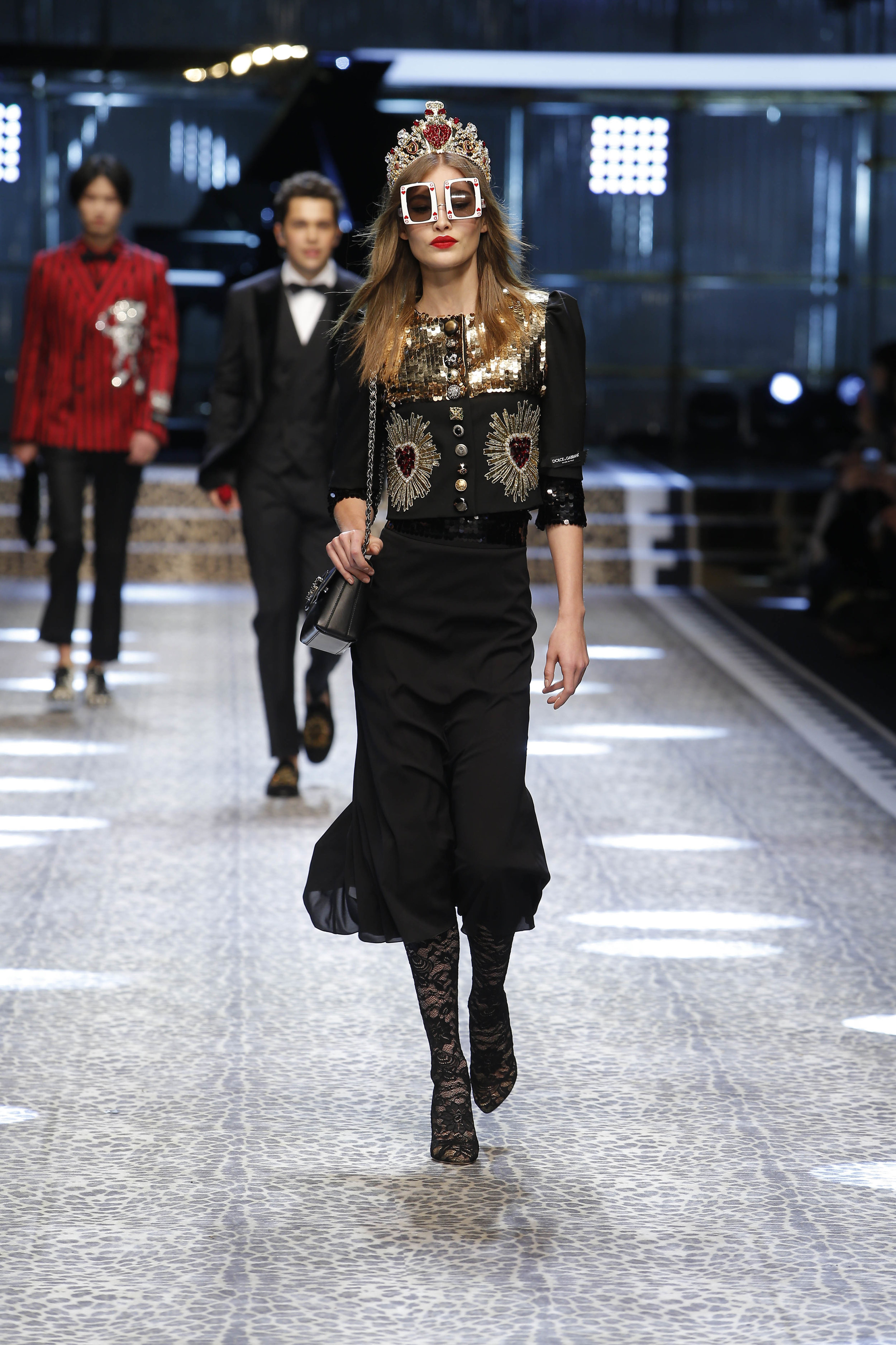 Dolce&Gabbana_women's fashion show fw17-18_Runway_images (9).jpg