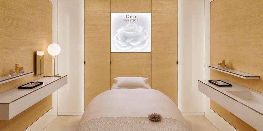 Plaza-Athenee-Dior-Institut-cJ-r-me-Galland-pour-Christian-Dior-Parfums-2.jpg