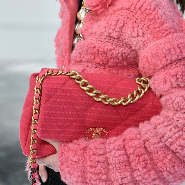chanel-fw20-gettyimages-1210097235.jpg
