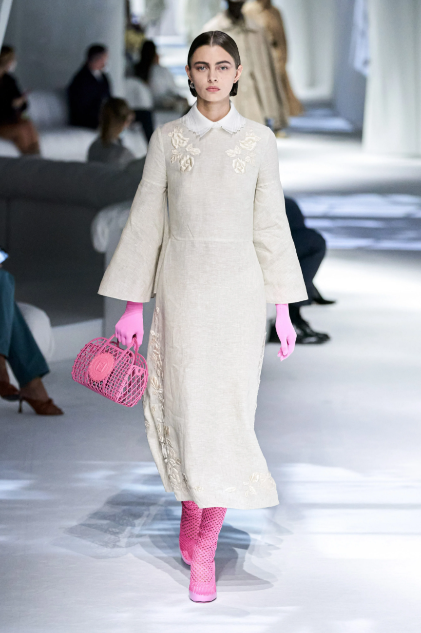 📷: Vogue Runway