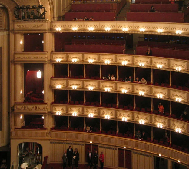 Rossini: L'italiana in Algeri