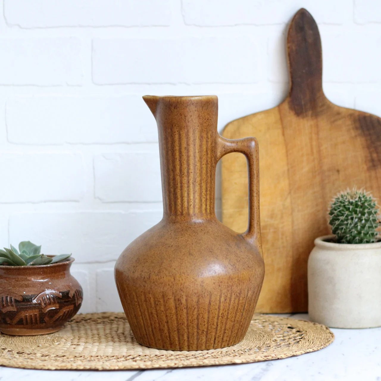 mid century modern vase pitcher 1.jpg