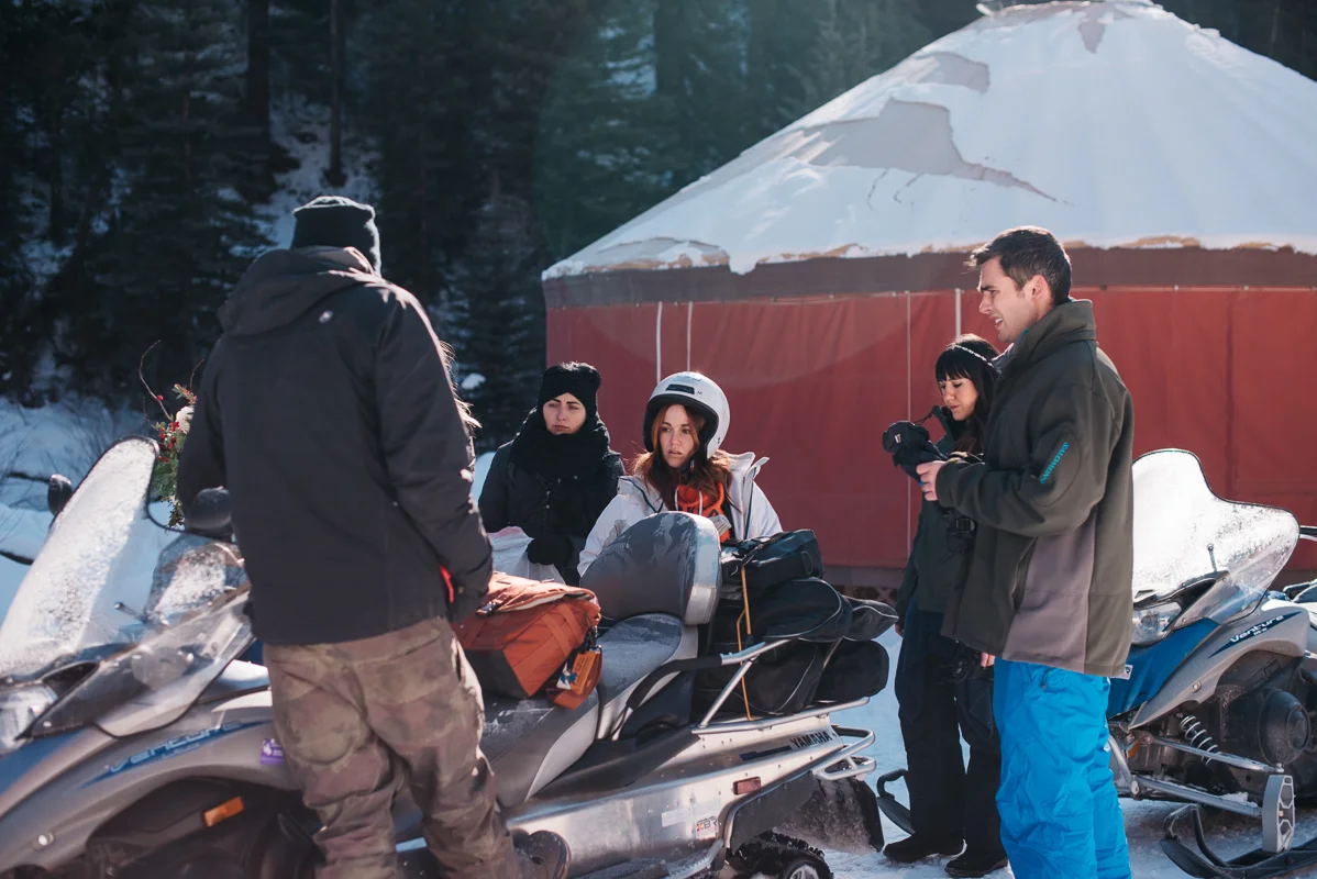 021snowmobile-elopement-adventure-elopement-colorado-elopement-photographer-stylzed-shoot-dec2017-444.jpg