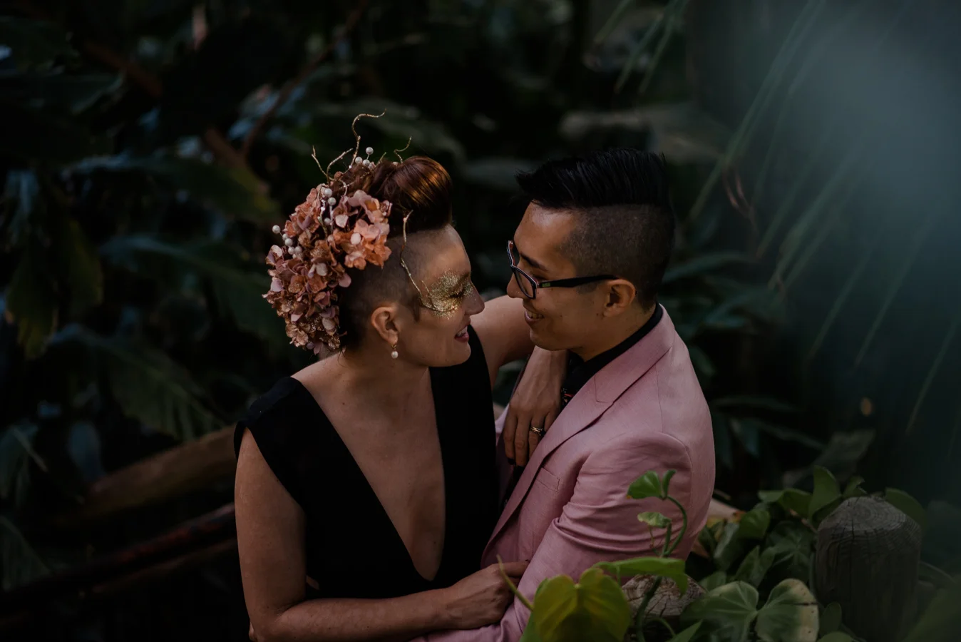 Alternative Denver Botanic Gardens Elopement {Gia & Dustin | Denver, Colorado Elopement Wedding Photographer} | Cheeseman Park Intimate Wedding Photos
