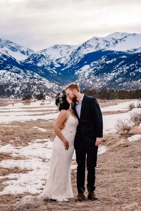 01-Rocky-Mountain-National-Park-Elopement-Photographer-Colorado-RMNP-Elope-Photographs-Kenia&Colt531.jpg