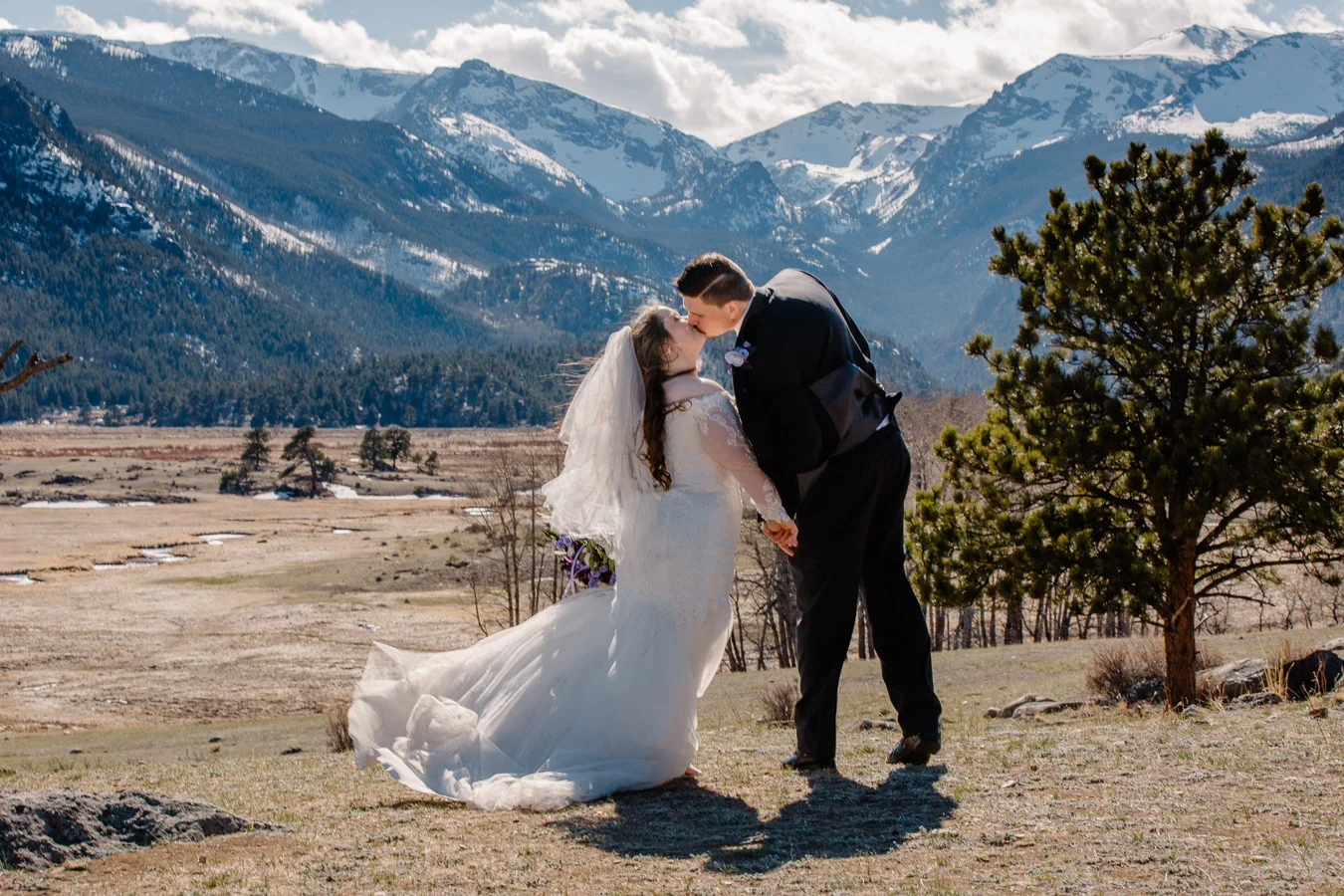 Rocky Mountain National Park Intimate Wedding {Brea & Kyle | Black Canyon Inn Wedding} | National Park Elopement Photography