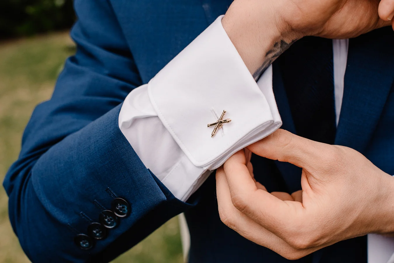 Denver Colroado Intimate Backyard Wedding | {Sara & Kevin | Married } Denver Colorado Intimate Wedding Photographers