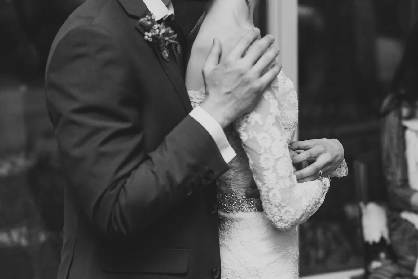 Denver Colroado Intimate Backyard Wedding | {Sara & Kevin | Married } Denver Colorado Intimate Wedding Photographers