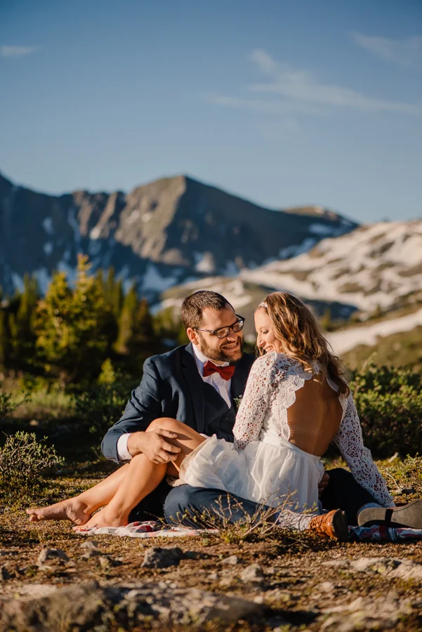 01-travel-anniversary-ideas-sammi&jt-5-year-wedding-anniversary-celebraiton-180.jpg