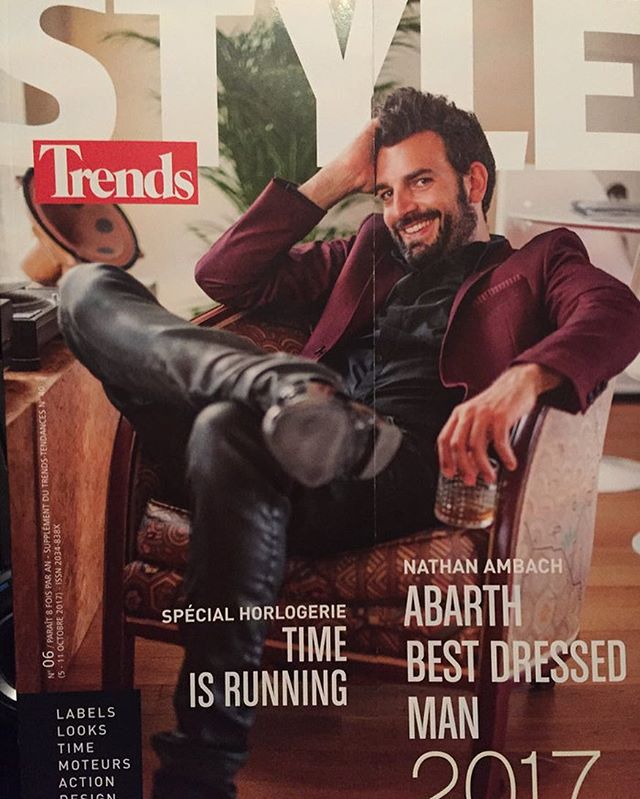 Cover photo in Trends magazine!
Because of @n8nmusic good looks!
#bestdressedman 
Styling and suit by @rosannedeb
.
.
.
.
.
.
.
.
.
#whiteoutphotography #cover #portrait #magazine #fashion #suit #trends #colorphotography #photography #studio220 #life