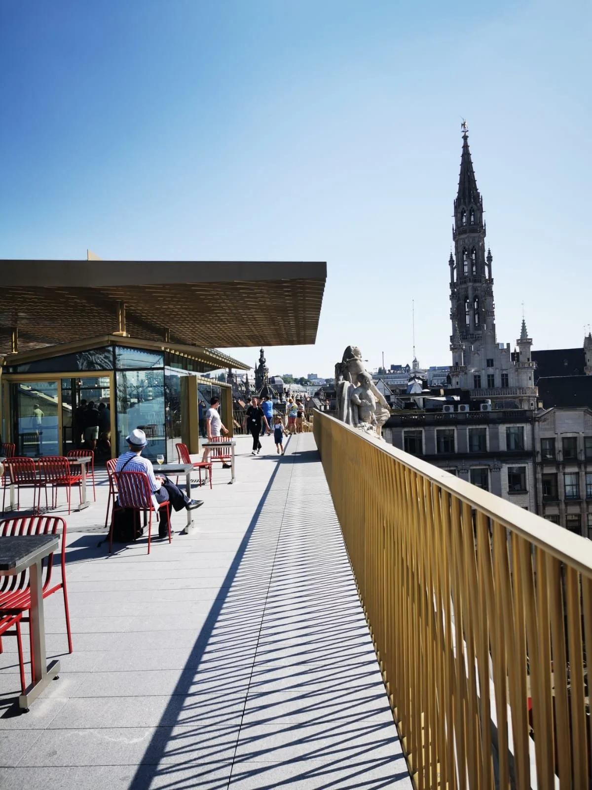 Pages MICE corpo.jpeg