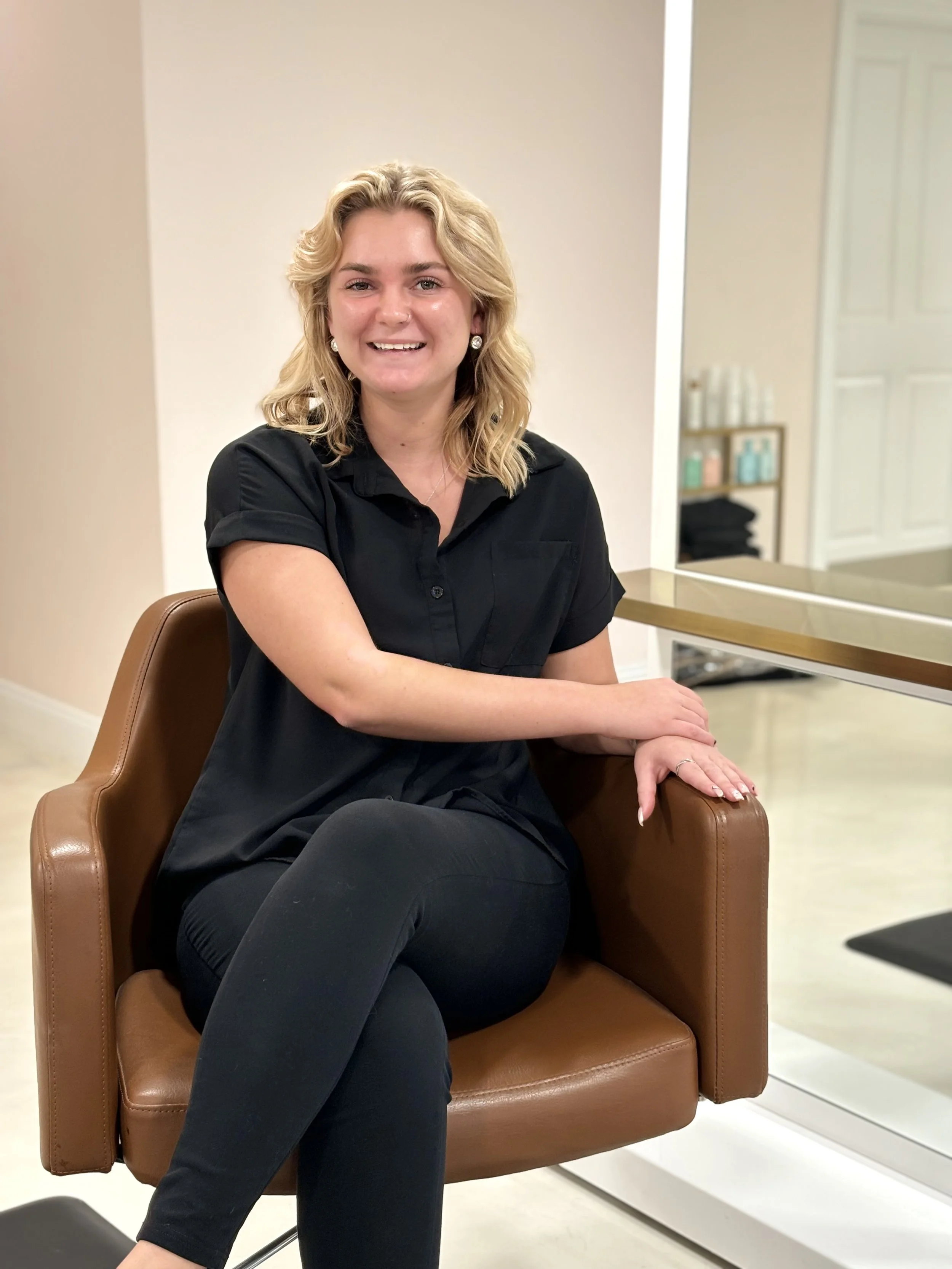 Meghan Cyr, Stylist