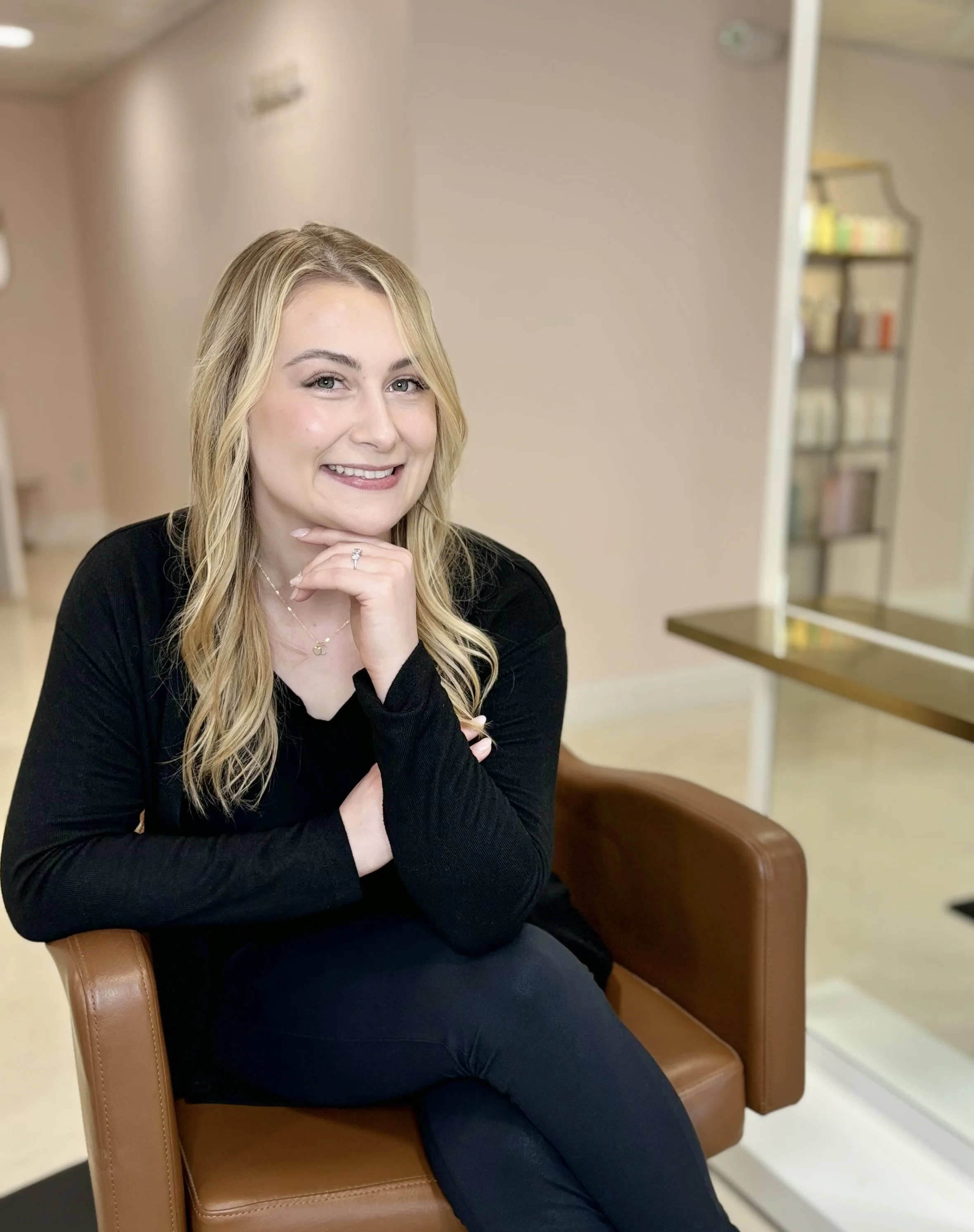 Kaitlyn Bergeron, Stylist