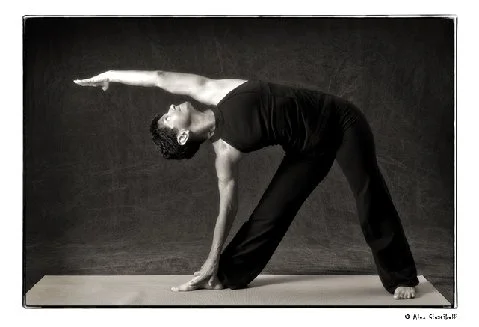 Junio ​​Yogi en Residencia: Swami BEa